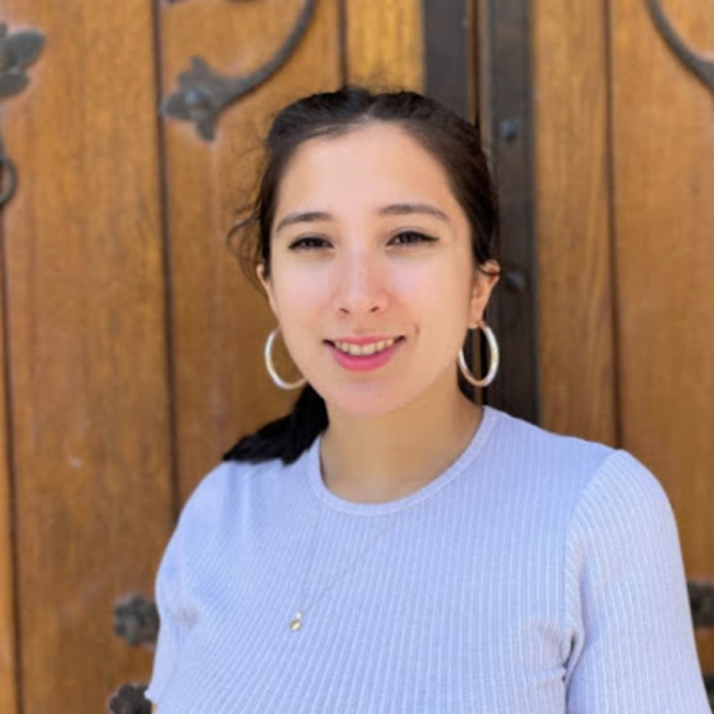 Meet your Posher, Isabella
